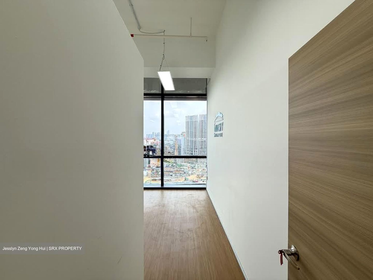 Woods Square (D25), Office #553302551